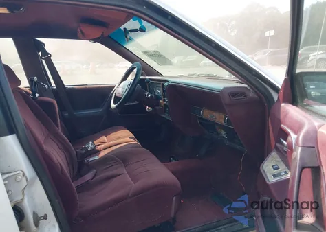 1995 Buick Century Special из США, поврежденный, VIN 1G4AG55M9S6421333